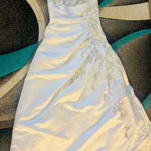 David Bridal Dress For Sale/Almost New
